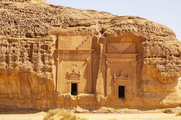 Saudi Commission for Tourism and National Heritage registers 32 archaeological, historial sites