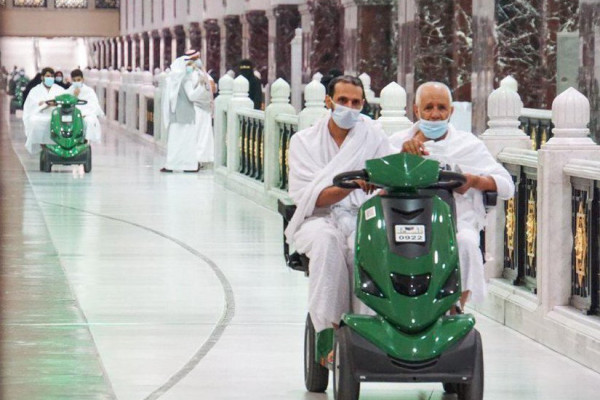 Our solutions are smart and aim to enrich pilgrims’ experience