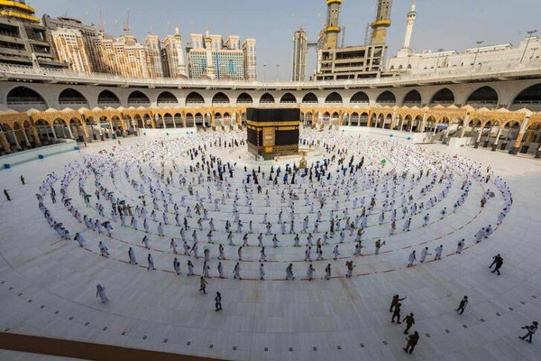 Saudi Arabia a world leader in crowd management, use of technology in serving Hajj pilgrims