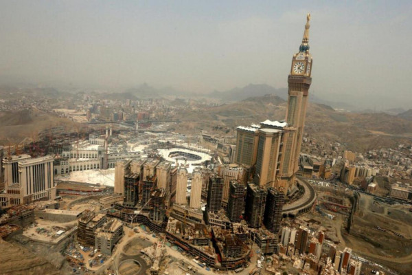 Makkah will see big increase in malls to meet pilgrim boom