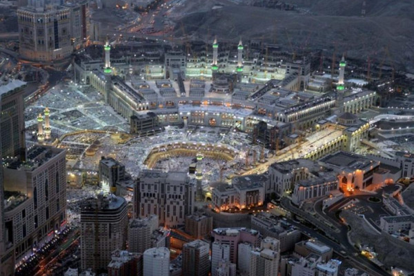 Over 2m faithful throng Two Holy Mosques on Friday, 27th night of Ramadan