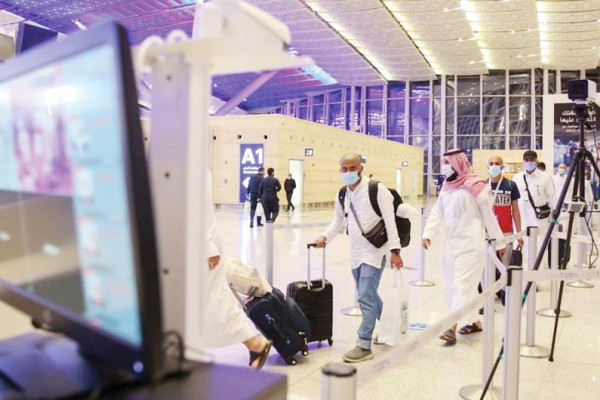 Muslim pilgrims leave Makkah after Hajj