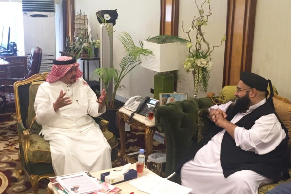Pakistan remains top in  number of Umrah visas