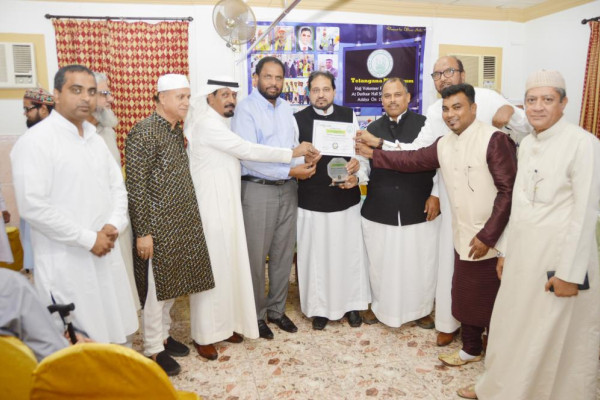 TNRIF felicitates Haj volunteers for 5 years