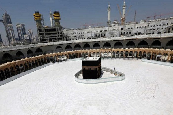 Umrah Pilgrimage to Remain Suspended until Further Notice