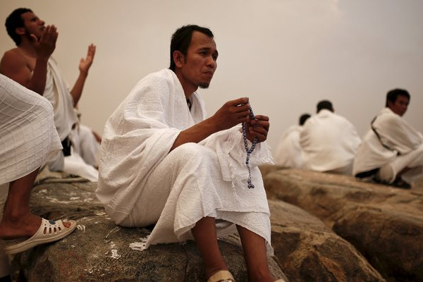 Illegal expat pilgrims to face 10 year ban from Kingdom