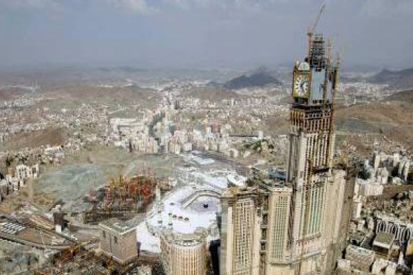 Saudi Arabia's Jabal Omar swings to yearly profit as revenue climbs and expenses drop