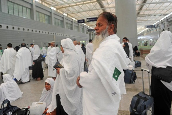 Minister wants Makkah Route initiative coverage for all Pakistani Hajj pilgrims next year