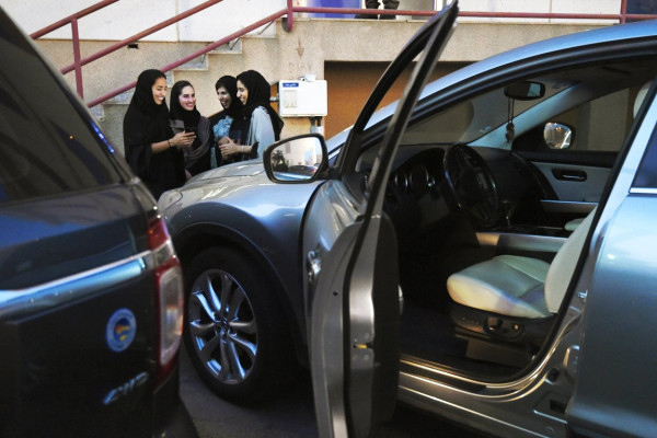 20,000 Saudi taxi drivers (women especially welcome)