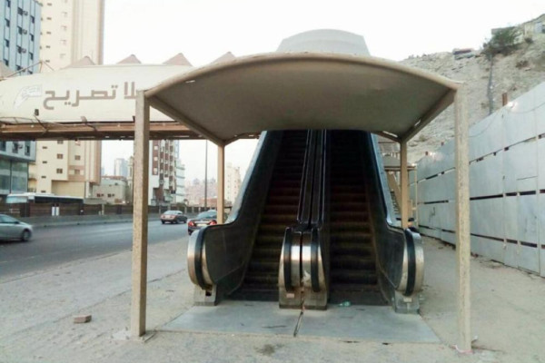 Authorities urged to probe Makkah escalator scam