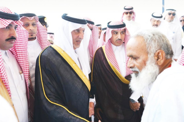 Makkah governor inspects reception center for Hajj pilgrims