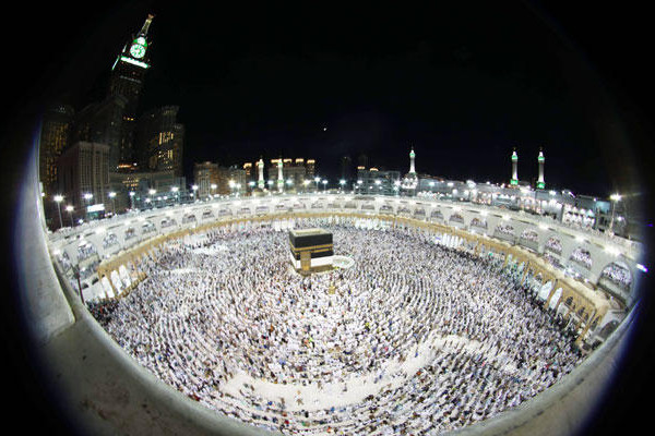Saudi Commission for Tourism completes training for Hajj guides