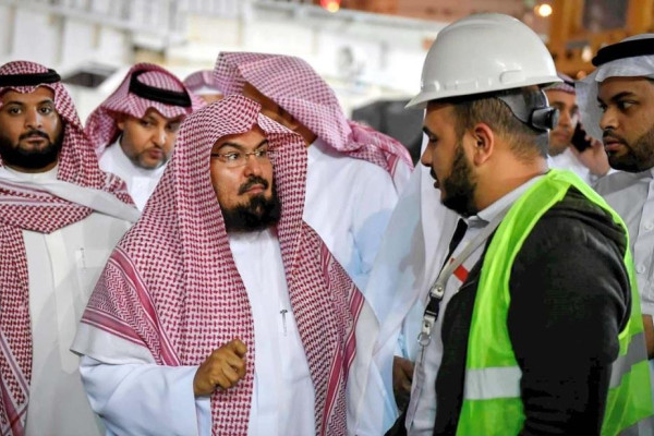 Sudais reviews Haram’s Ramadan preparations