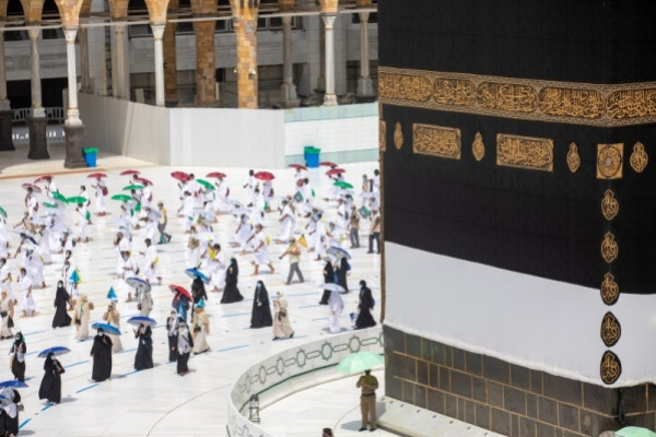 'Saudi Arabia facilitated safe return of 700,000 Umrah pilgrims following COVID-19 outbreak'