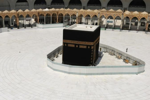 Unclear whether international umrah will resume in January: Sahuc