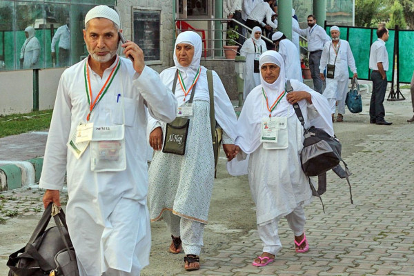 Hajj airfare from Srinagar decreases by Rs 11,377 after GST cut