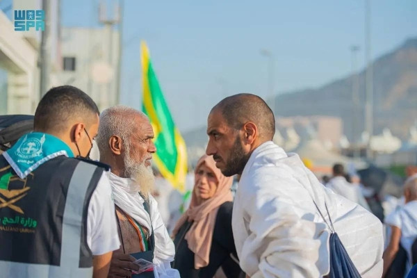 Saudi Scouts guide 206,000 lost pilgrims