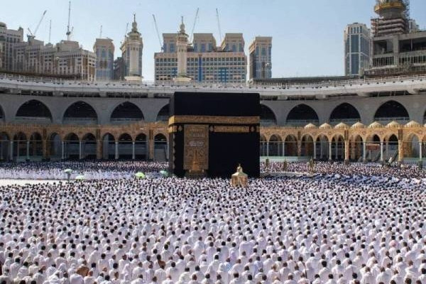 Ministry of Hajj and Umrah announce start of Umrah season