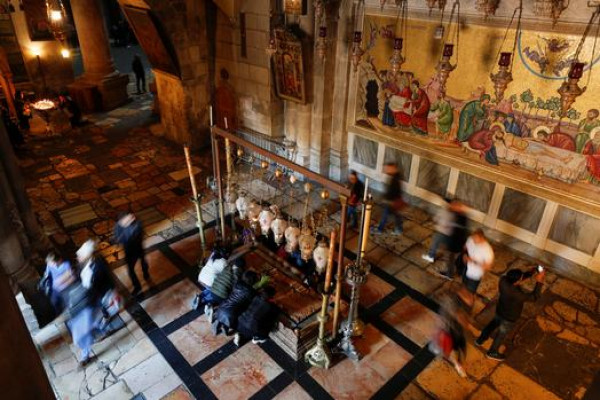 Alarm in Holy Land after visit by pilgrims with coronavirus