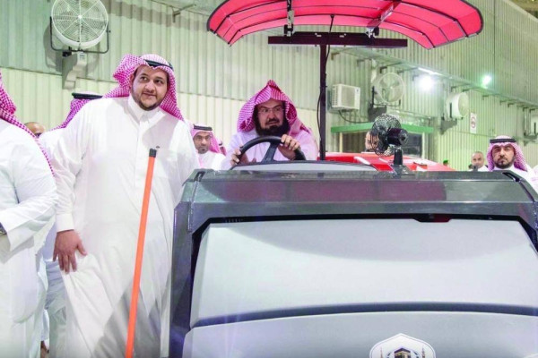 New cleaning vehicle for the Grand Mosque