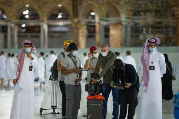 Film to document Saudi anti-COVID-19 efforts at Grand Mosque in Makkah