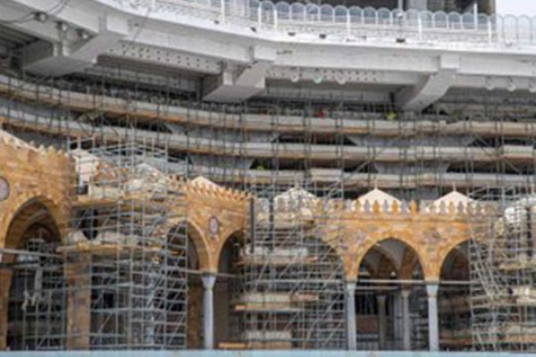 Expansion projects resume at Grand Mosque in Mecca