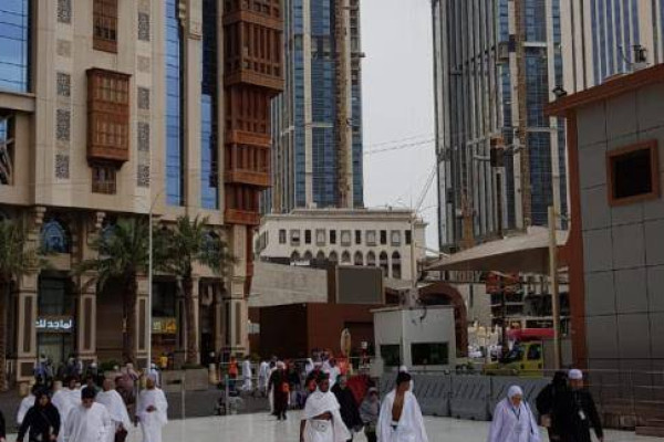 Work is completed on world's highest suspended prayer area