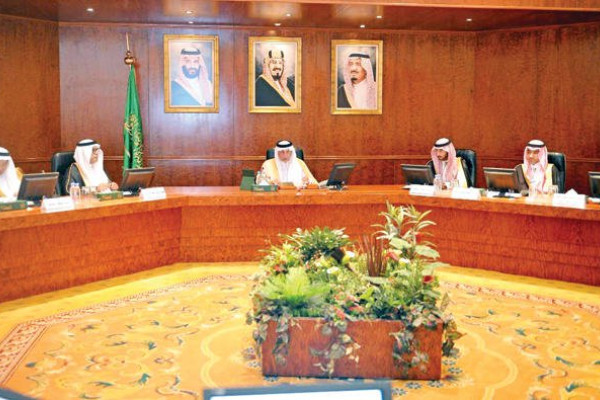 Saudi government agencies present plans to serve pilgrims to Makkah governor