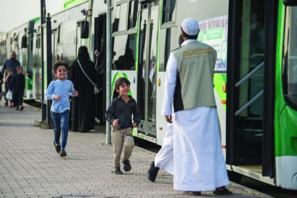 Shuttle buses in Madinah to transport 1.35m people