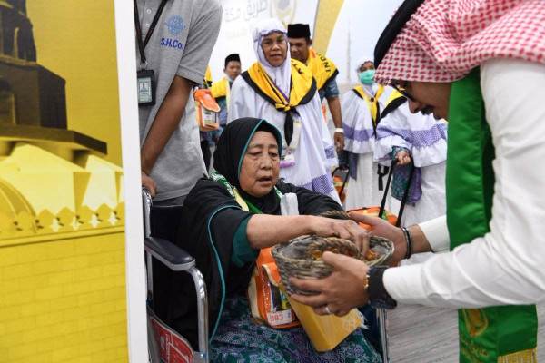 Makkah Route Initiative: 36,744 pilgrims arrive on board 90 flights