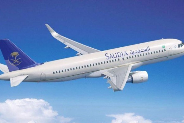 Saudia serves passengers with Eatmarna app