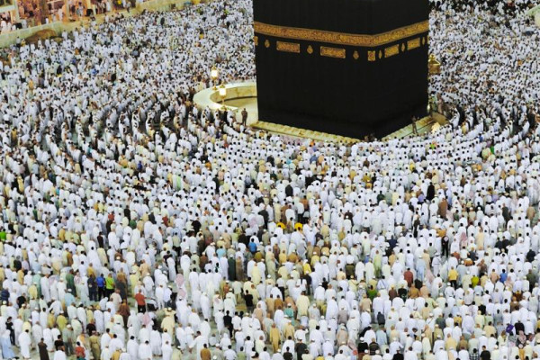 Those who want to go on the Hajj from BiH this Year should set aside 12 thousand BAM