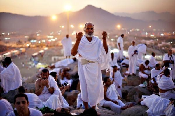 Committee approves bill to allow pilgrims to use pension to fund Hajj