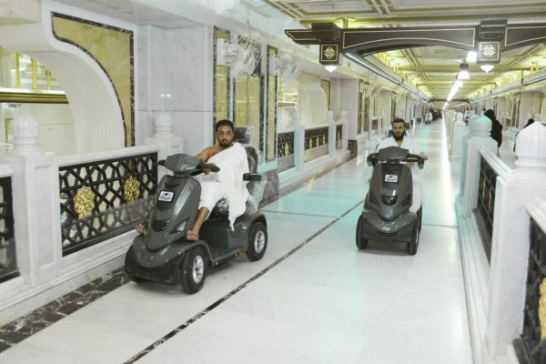 Electric scooters for elderly, disabled pilgrims in Haram
