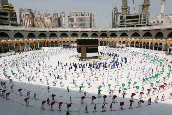 Hajj Sermon to be translated into 10 languages for 100 million listeners