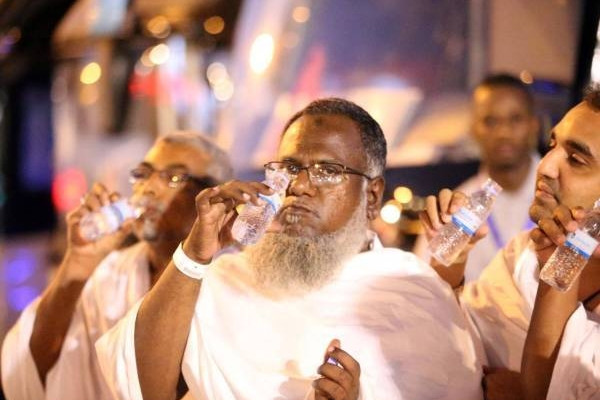 About 7mn Zamzam water cans to be distributed among pilgrims