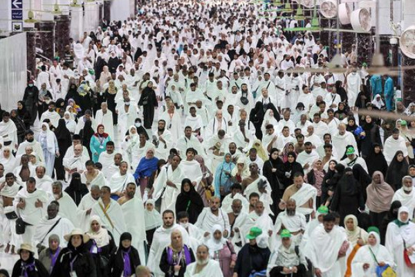 Saudi Arabia eyes 10m pilgrims in new Umrah season