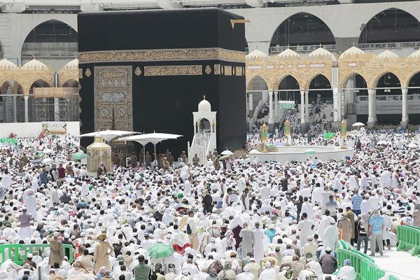 Saudi Arabia issues more than 4.1 million Umrah visas