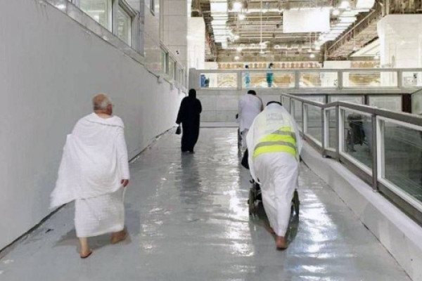 Special route for people with disabilities connecting ground floor Tawaf area at Grand Mosque