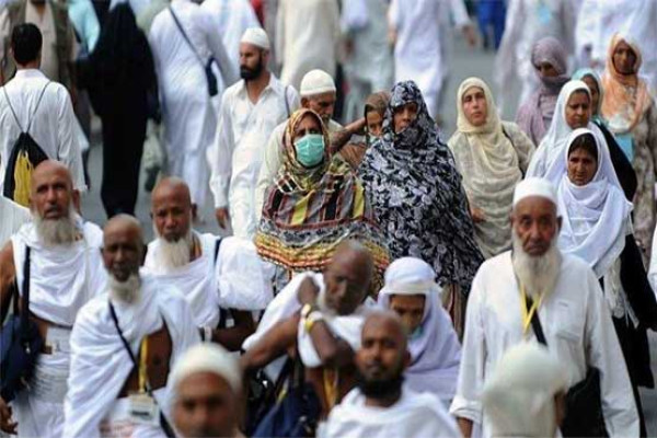PM Imran approves proposals to ensure better Hajj facilities