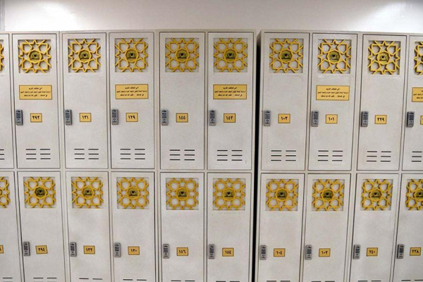 Holy Mosques install lockers for worshippers seeking Itikaf during Ramadan