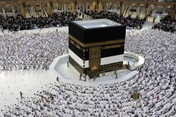 Religious Affairs Ministry to regulate Haj and Umrah, sets up separate funds